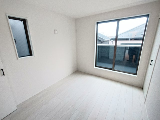 【洋室】 | 伊勢原市田中　全２棟　新築住宅