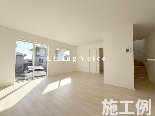 【居間・リビング】 | 【仲介手数料０円】平塚市山下第15　新築一戸建て　全4棟 | 平塚市山下第15　新築一戸建て　全4棟