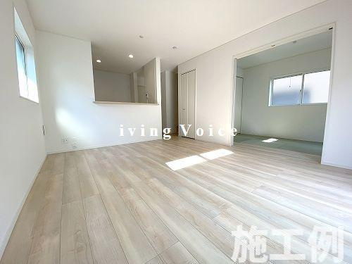 【居間・リビング】 | 【仲介手数料０円】平塚市山下第15　新築一戸建て　全4棟 | 平塚市山下第15　新築一戸建て　全4棟