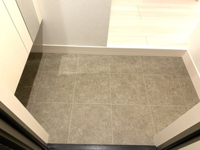 【エントランス】 | ウィステリア