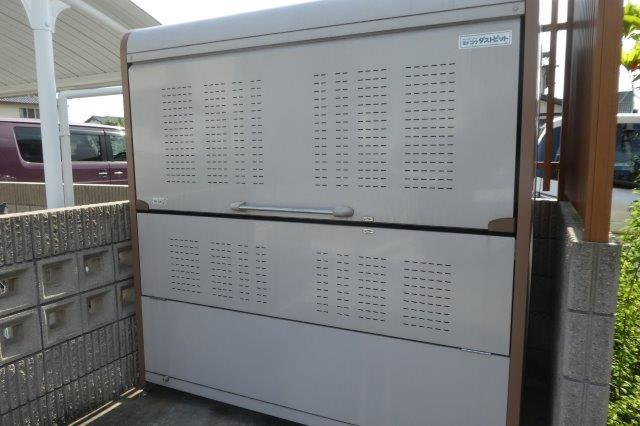 グリュックAのその他共用部分|敷地内ゴミＳＴ・当番なし。