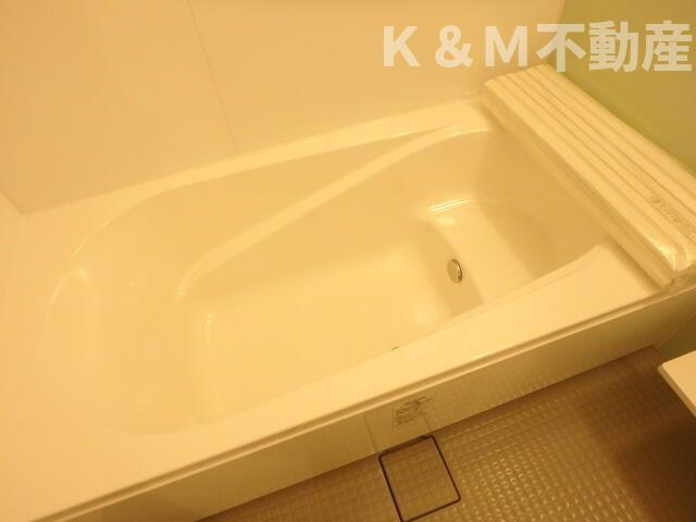 Ｃａｓａ　Ｌｕｍｉｎｏｓａの浴室|日々の疲れを癒すお風呂付です