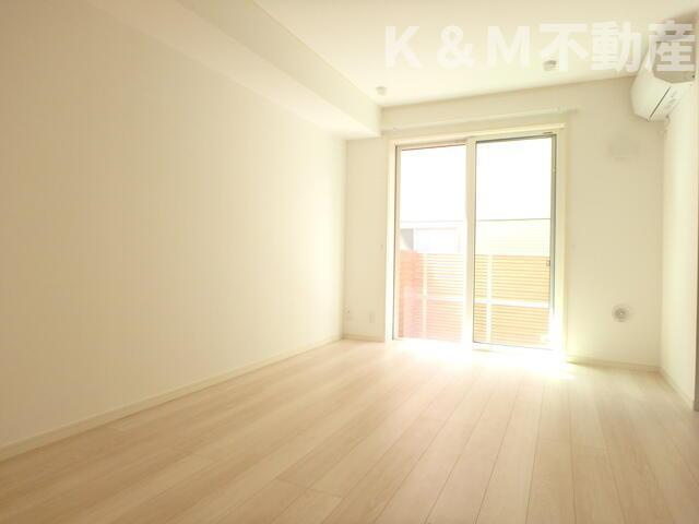 Ｃａｓａ　Ｌｕｍｉｎｏｓａの居間・リビング|こちらのリビングで趣味の時間をお楽しみください