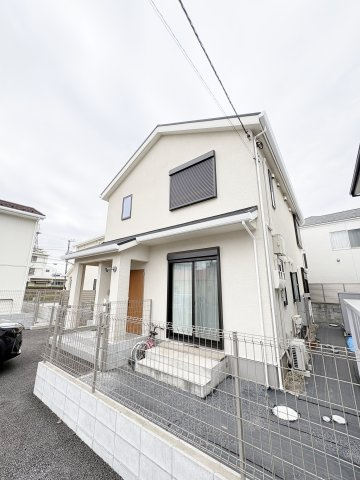 桜町2丁目戸建住宅