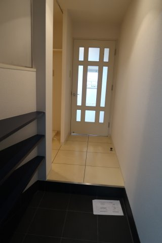 ルモン東梅田の玄関