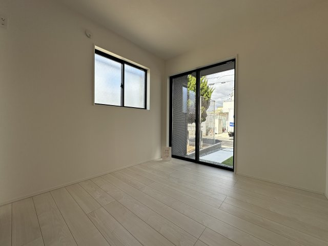 明石市大道町１丁目新築戸建の洋室