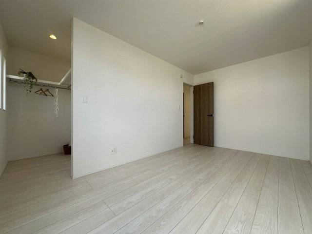 明石市大道町１丁目新築戸建の洋室