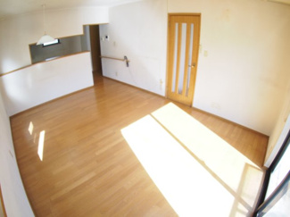 【居間・リビング】 | 杉戸町杉戸　中古戸建て