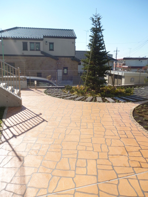 アルティプラーノⅡのその他|深夜０時まで営業　サミット