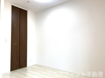 【寝室】 | サイエンス | 洋室3.5帖