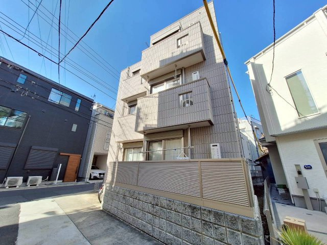 ＣＡＬＭＯＶＥＲＡ　カルモヴェーラの周辺