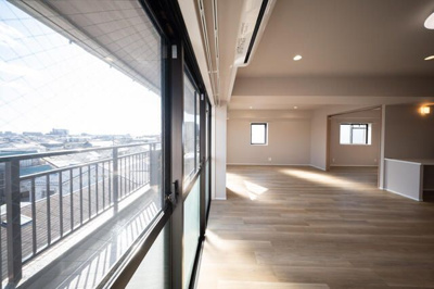 【バルコニー】 | ＰＬＥＮＤＹ浦和別所