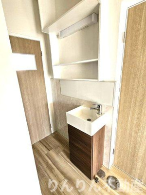 【独立洗面台】 | 矢田マンション | 独立洗面台あり、毎朝おしゃれに忙しい女性の方におすすめです
