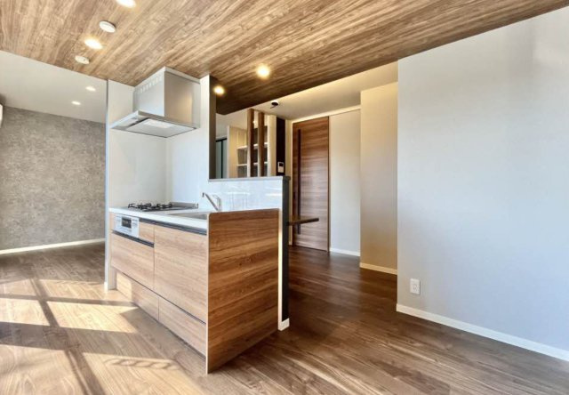 メゾンソレイユＡ棟の居間・リビング