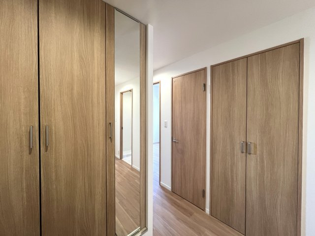 笑顔サンサン♪太陽サンサン♪【リノベ／サン・ステージ緑園都市東の街九番館】の玄関