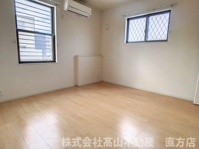 リオ・グランデ直方２番館の居間・リビング