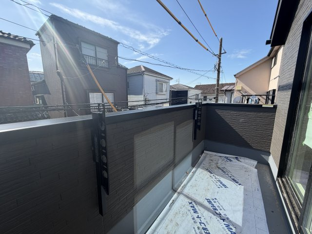 新座市片山3丁目のバルコニー|暖かな日差しのふりそそぐバルコニー♪