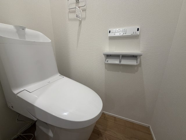 新座市片山3丁目のトイレ|トイレは2ヶ所あります。