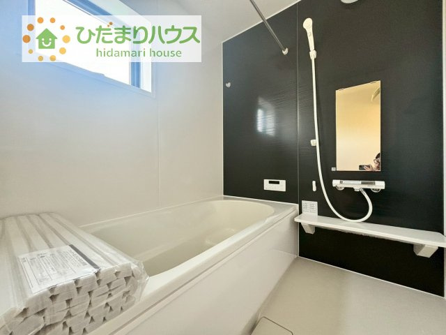 【浴室】 | 第2土浦市並木　新築戸建　1号棟 | 大人が足を伸ばしても十分な広さ！一人でゆっくりくつろぐ時間も大切です！
