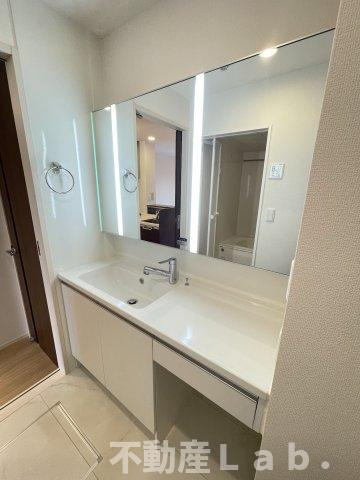 エスポワール松橋の洗面所|※反転タイプのお写真です。