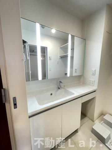 エスポワール松橋の洗面所|※反転タイプのお写真です。