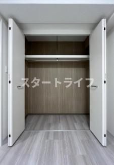 大阪市東淀川区東中島４丁目の賃貸マンションの収納