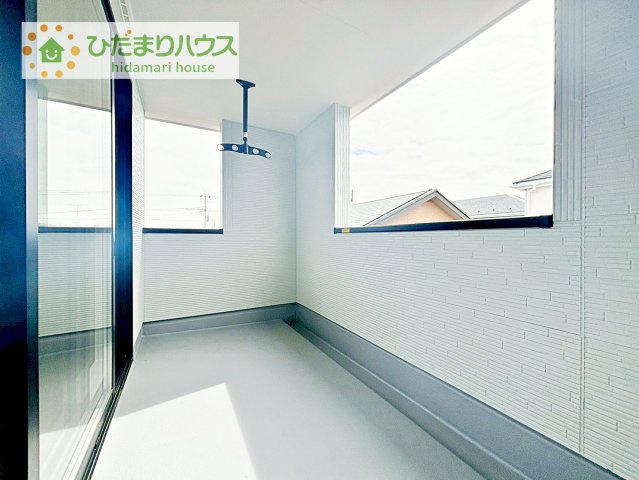 【バルコニー】 | 第2土浦市並木　新築戸建　3号棟 | 広々としたバルコニー。お洗濯物もぜーんぶ干せちゃいます！！