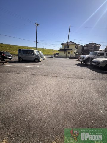ボウリーブ庄内の駐車場