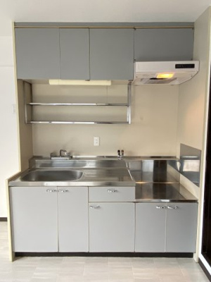 【キッチン】 | Good Life | 壁紙の色とマッチしているキッチンです！