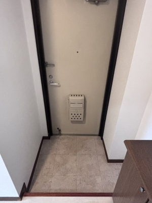 【玄関】 | Good Life | 床のタイルがお洒落な玄関です！