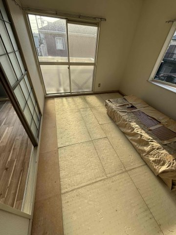 今治市立花町１丁目のアパートの和室|来客時にも便利な和室付き