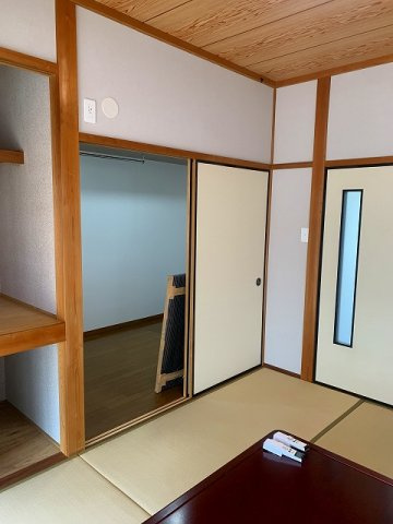 【No.7472】緑ヶ丘3丁目/2SLDK/バリアフリーの和室|続き間として広く使えます。