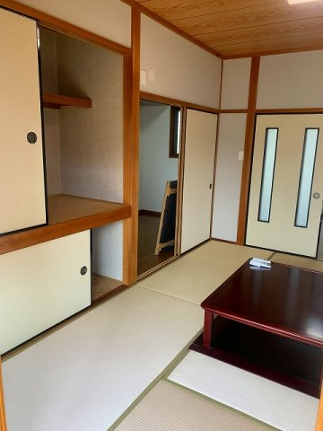 ※商談中【No.7472】緑ヶ丘3丁目/2SLDK/バリアフリーの和室|押入
