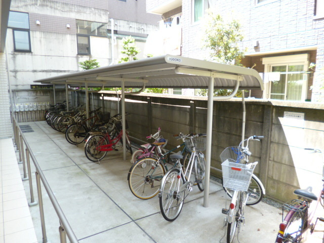 ソルクレスト大森のその他共用部分|屋根付き駐輪場