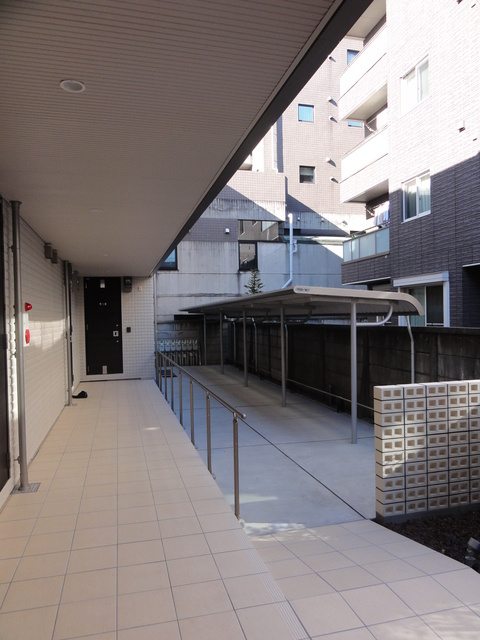 ソルクレスト大森のエントランス