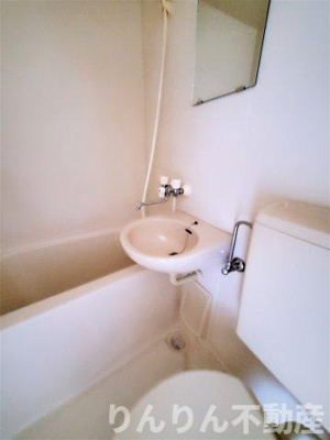 【洗面所】 | アルカディア