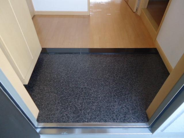 リヴェールドゥ　エスの玄関|玄関