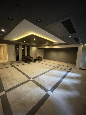 プレサンスTHE神戸のロビー
