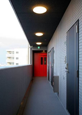 【エントランス】 | ガーラ・シティ王子