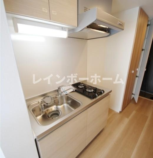 blue palette浦安のキッチン|反転タイプの写真です。