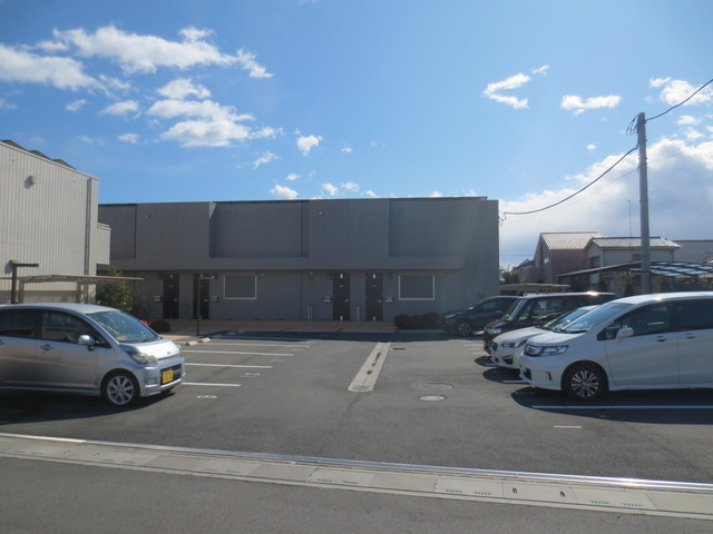 Ｅｘｃｅｌ　Ｃｏｕｒｔ　Cの駐車場|★敷地内有料駐車場★
