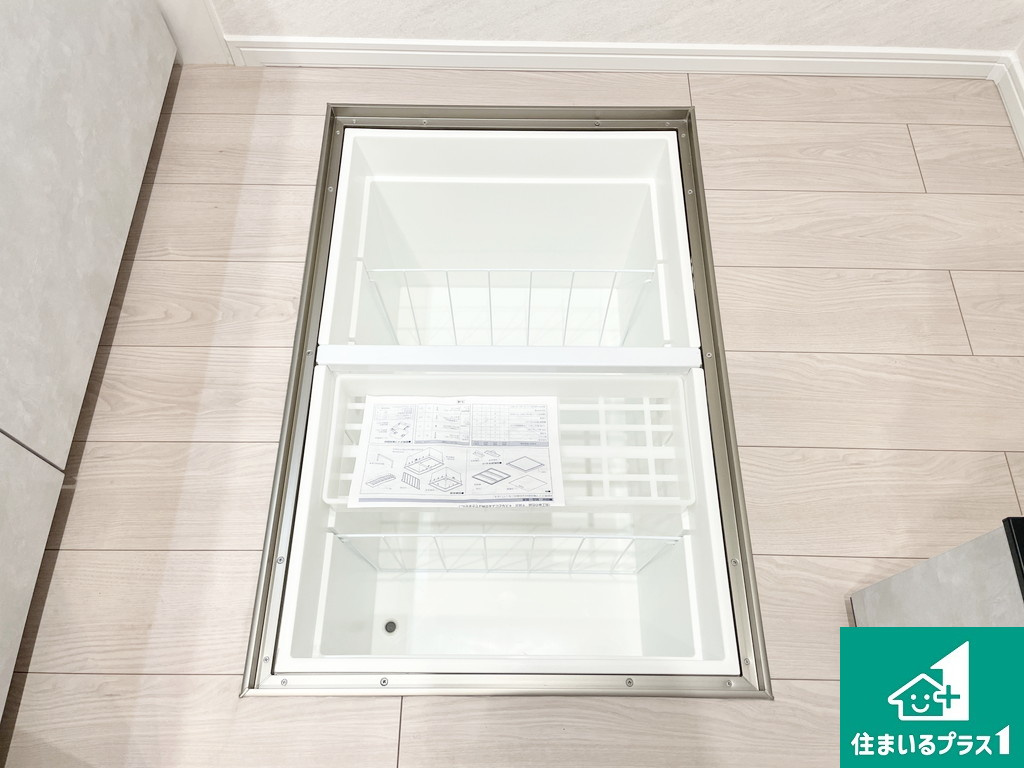 メゾンドール浜寺北の収納|マンションでは珍しい床下収納つきです♪