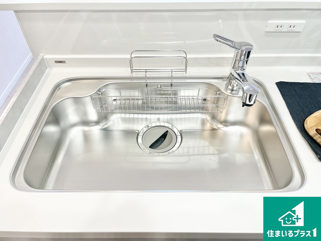 メゾンドール浜寺北のその他|広々としたシンクで食器洗いも楽々！