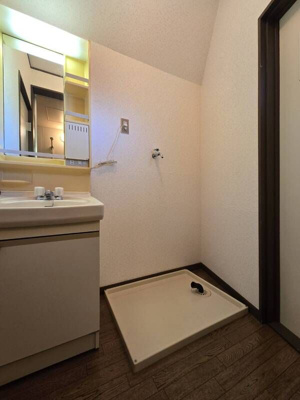 【洗面所】 | シンメイハイツ