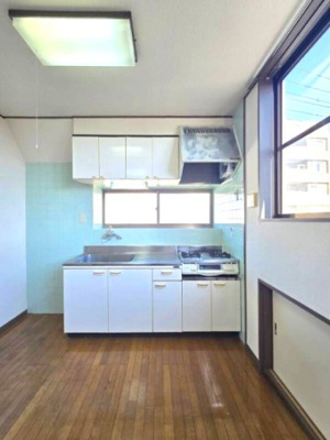 【キッチン】 | シンメイハイツ