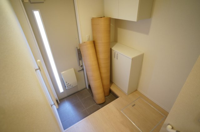 プラン・ド・エスト　Ｂ棟の玄関