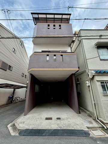 門真市本町の外観|2026年4月リフォーム完了！
京阪本線「西山荘」駅徒歩約8分とアクセスも良好です