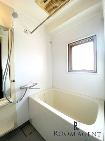 プロシード吹上の浴室