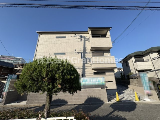 アヴニール西新町の外観