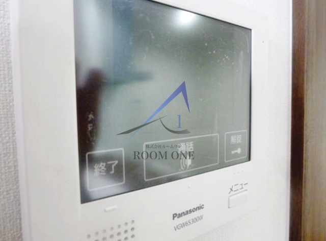 ルミエール平井のセキュリティ|モニター付きインターホンです。